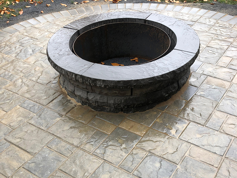 Stone firepit